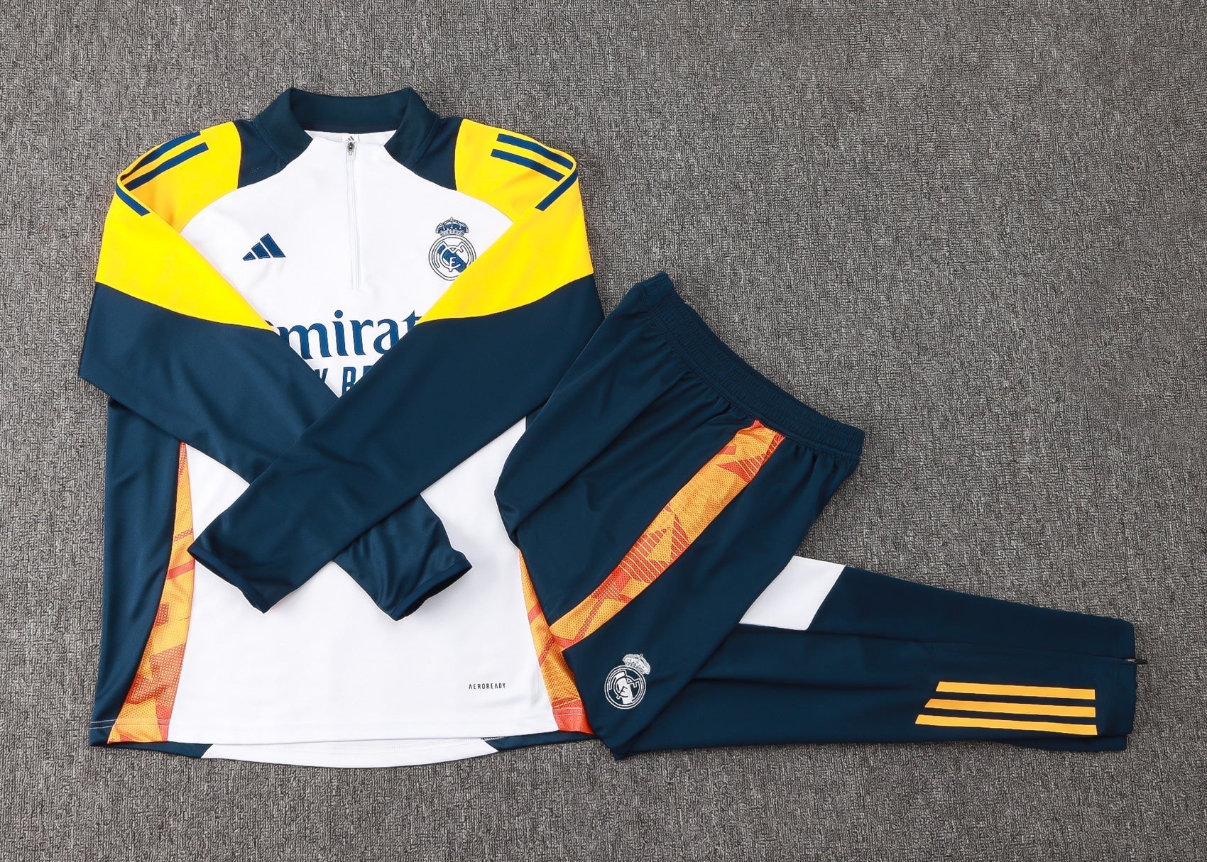 NEW Real Madrid 3º TrackSuit Complete 24/25
