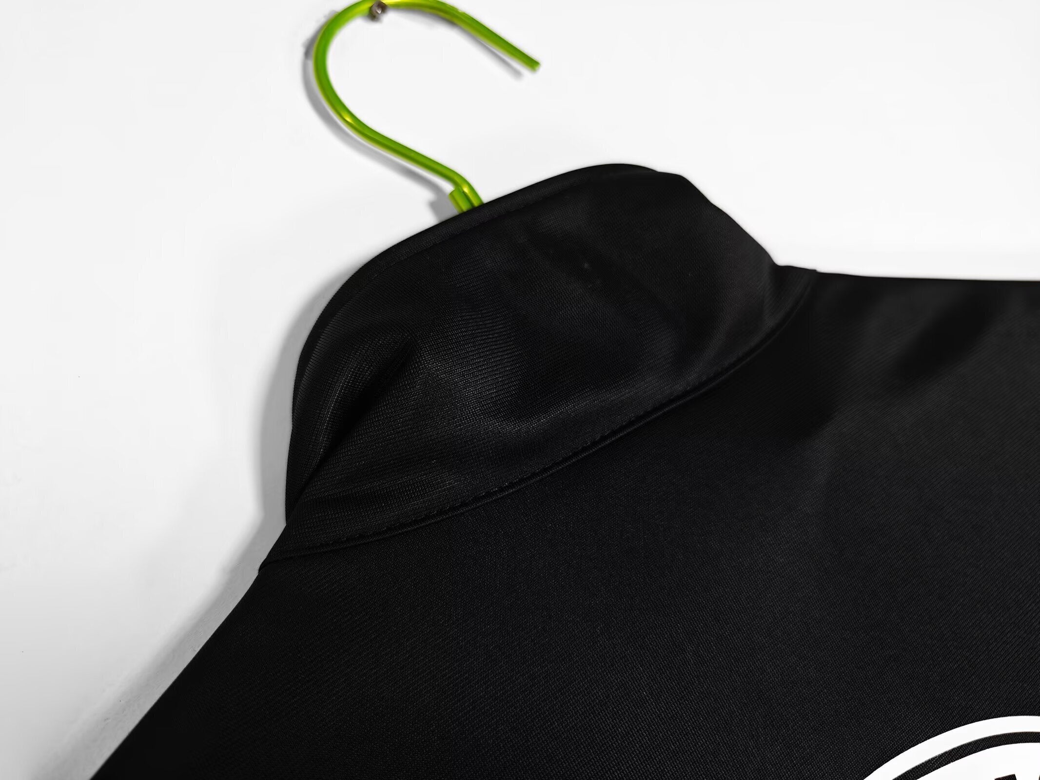 NEW CHAQUETA OASIS TOUR SPECIAL EDITION BLACK 25/26