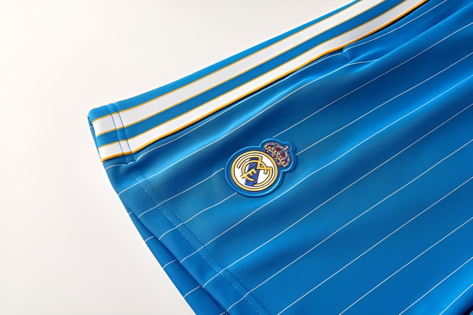 NEW REAL MADRID TrackSuit Corto Special Edition 25/26