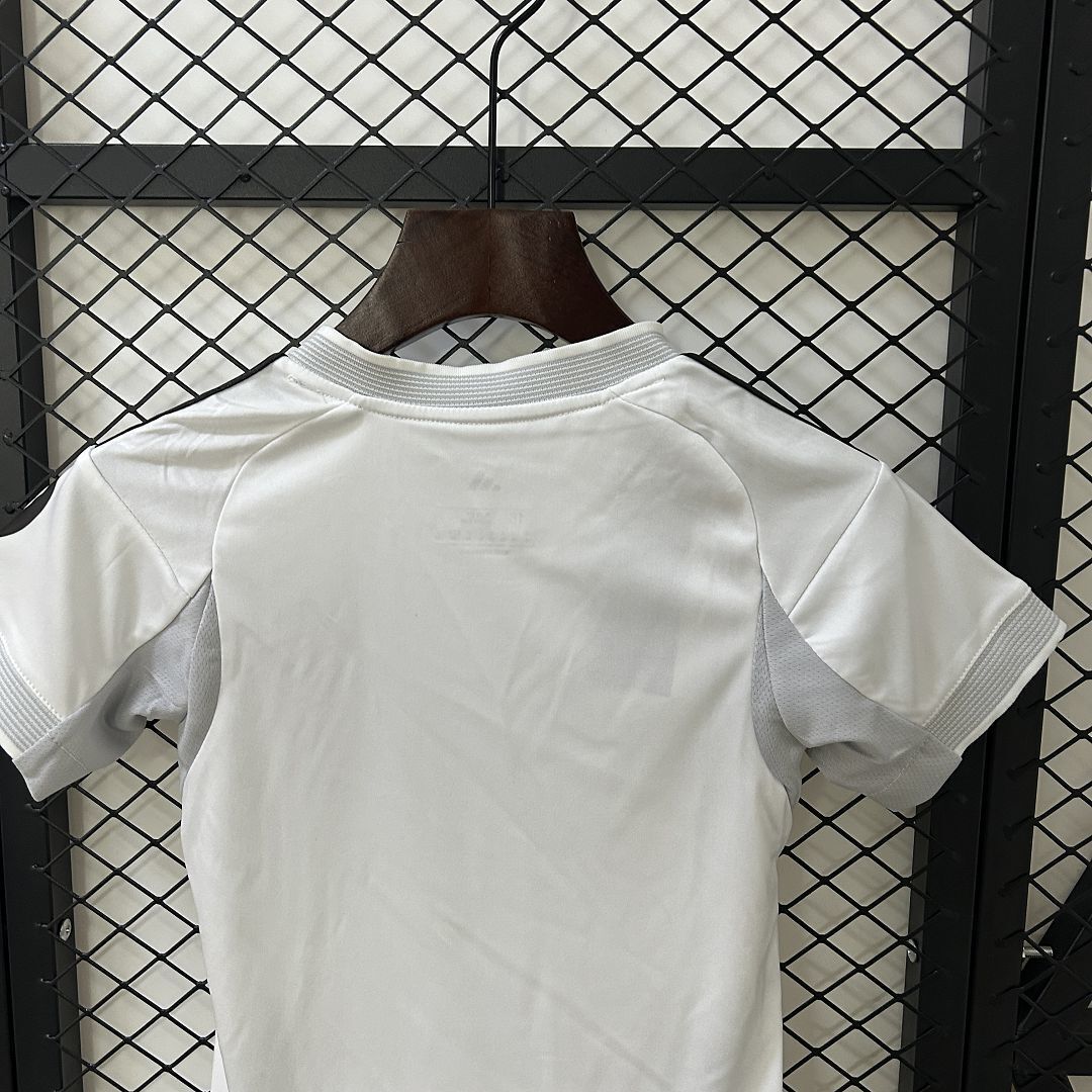 (NIÑO) CONJUNTO REAL MADRID 2025/26