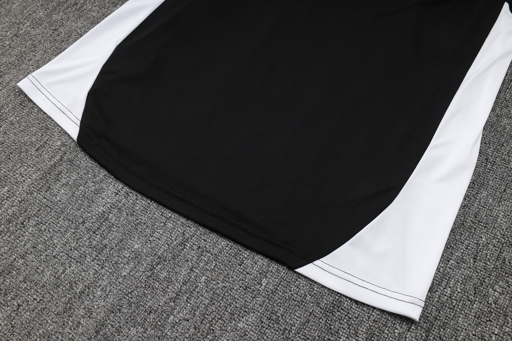 NEW REAL MADRID FC 5º TrackSuit Corto 24/25
