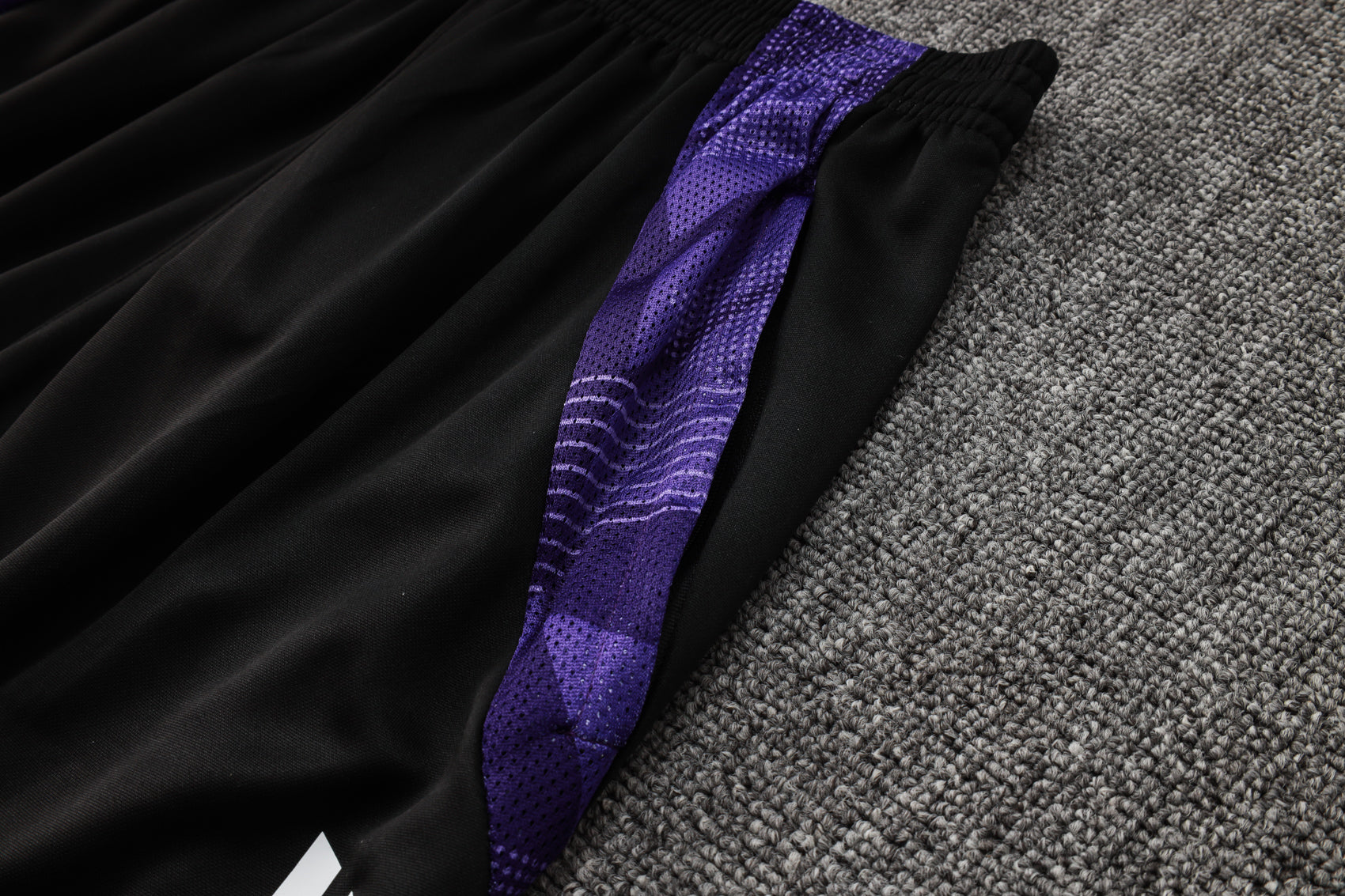 NEW REAL MADRID FC 4º TrackSuit Corto 24/25