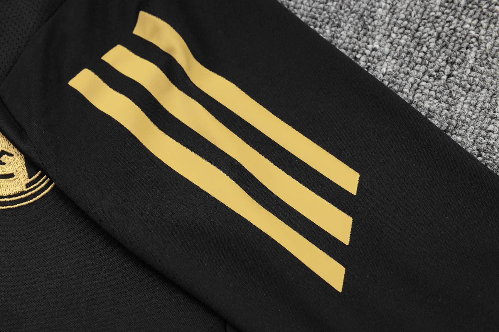NEW REAL MADRID FC 8º TrackSuit Corto 24/25