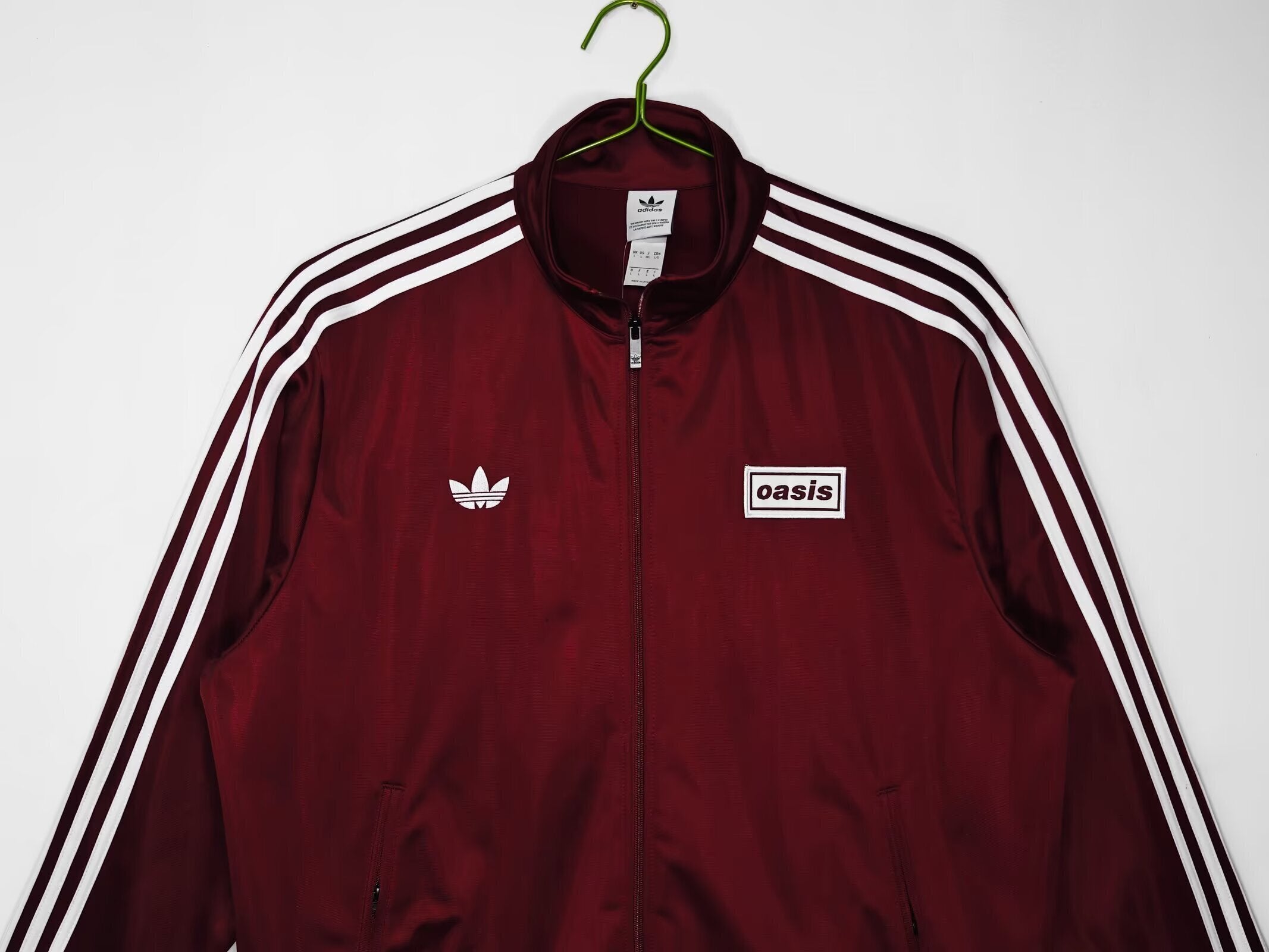 NEW CHAQUETA OASIS TOUR SPECIAL EDITION RED 25/26
