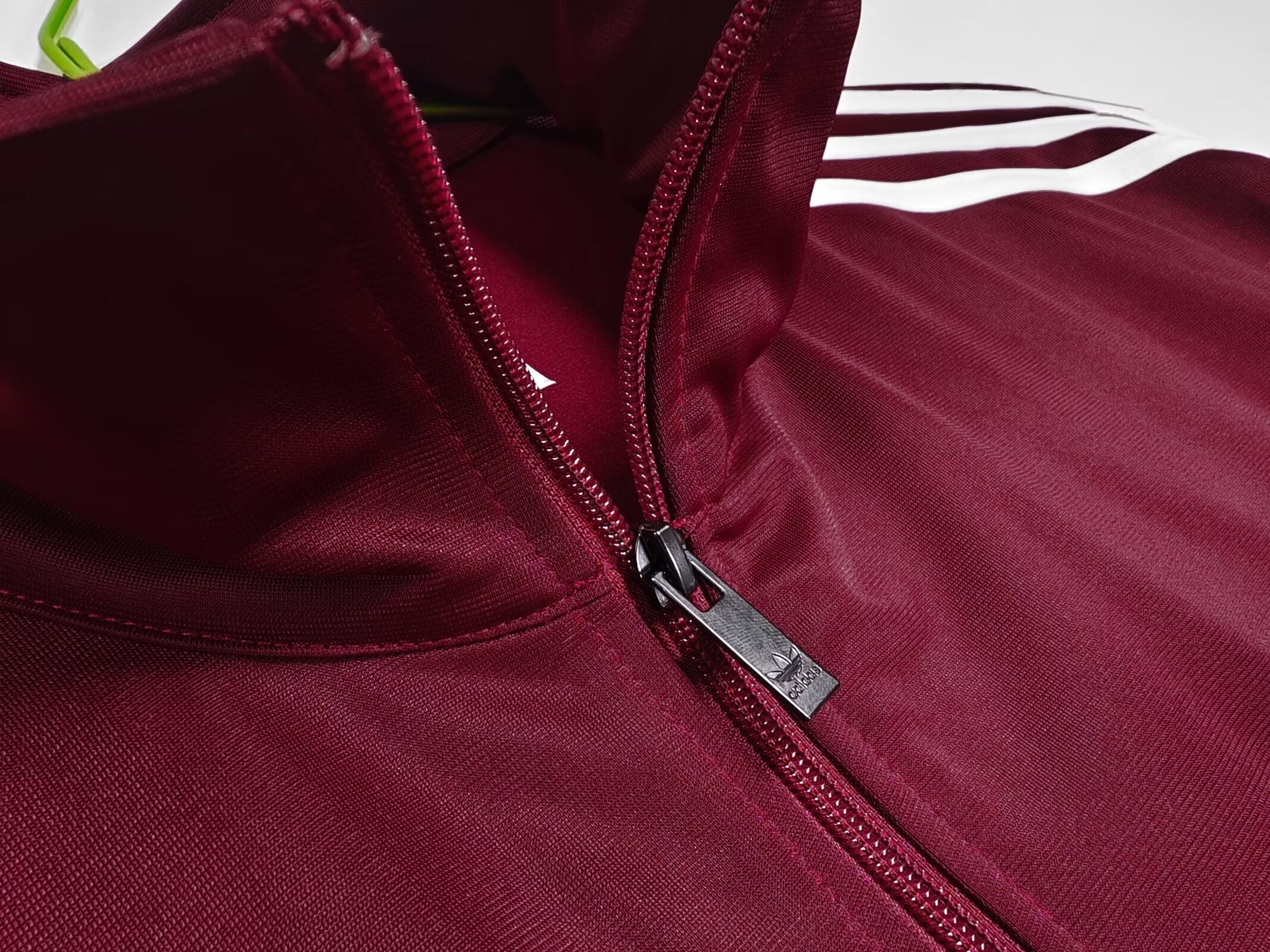 NEW CHAQUETA OASIS TOUR SPECIAL EDITION RED 25/26