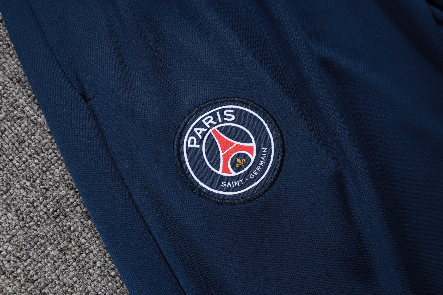 NEW PARIS SAINT-GERMAIN TrackSuit Complete 25/26