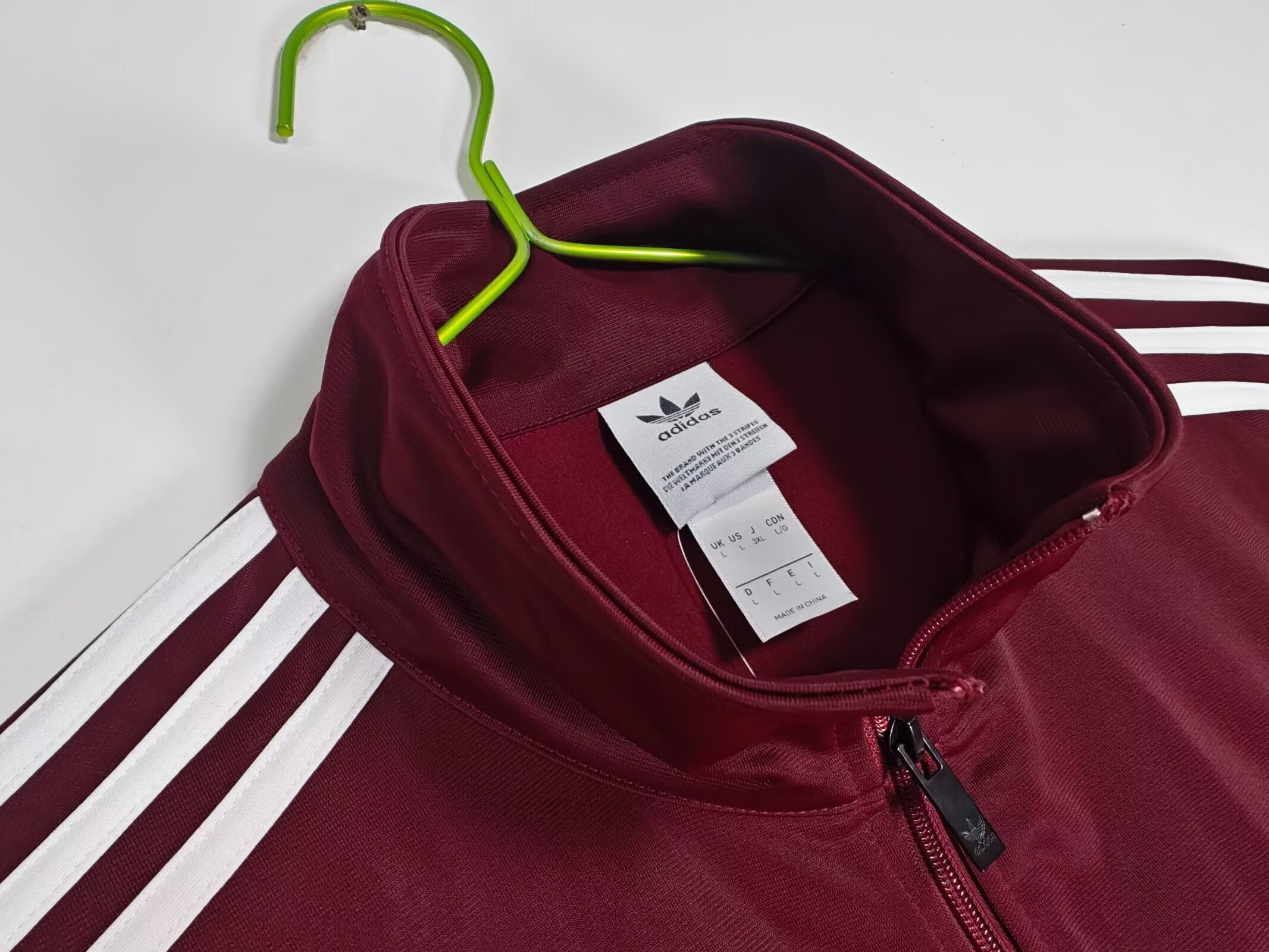 NEW CHAQUETA OASIS TOUR SPECIAL EDITION RED 25/26