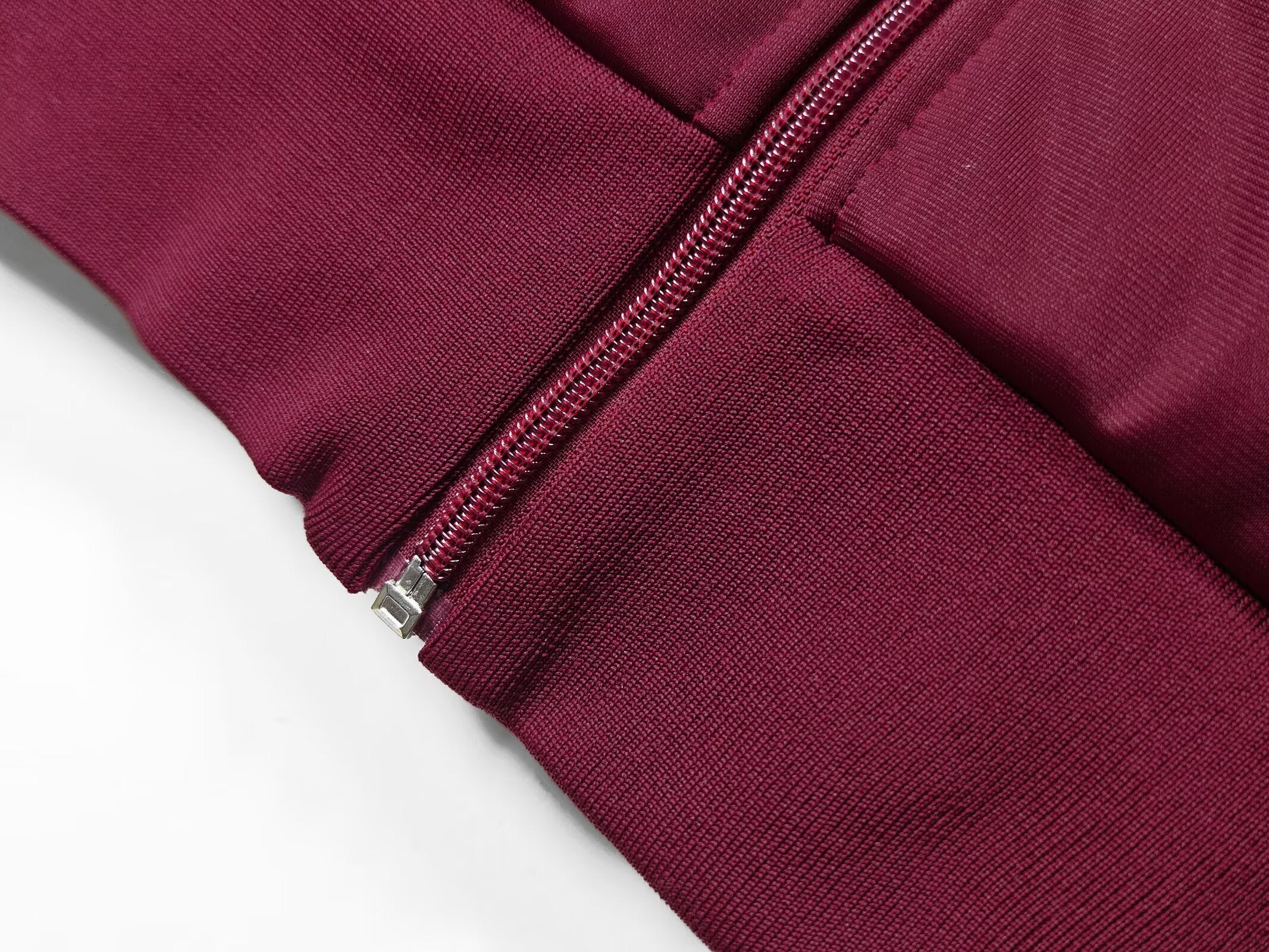 NEW CHAQUETA OASIS TOUR SPECIAL EDITION RED 25/26