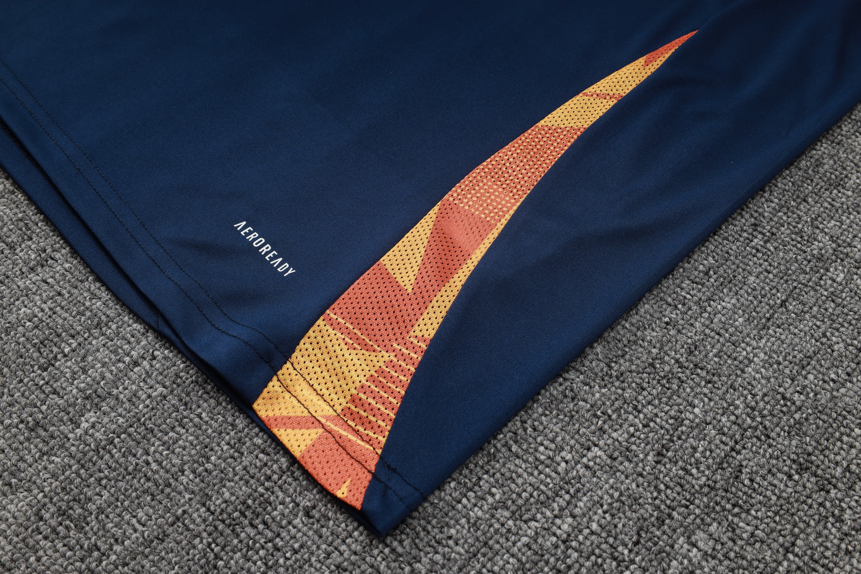 NEW REAL MADRID FC 6º TrackSuit Corto 24/25