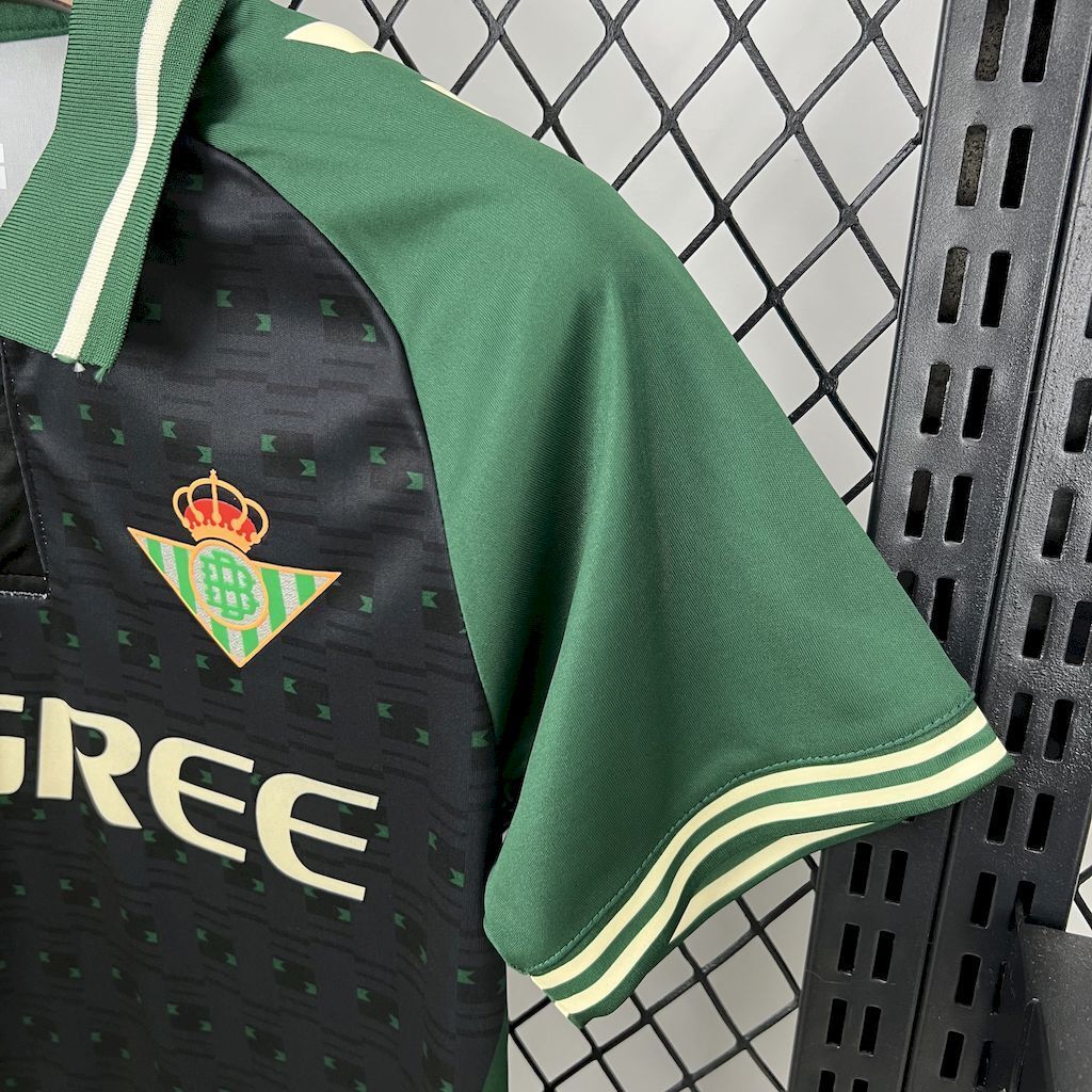 (NIÑO) CONJUNTO REAL BETIS BALOMPIÉ 2025/26