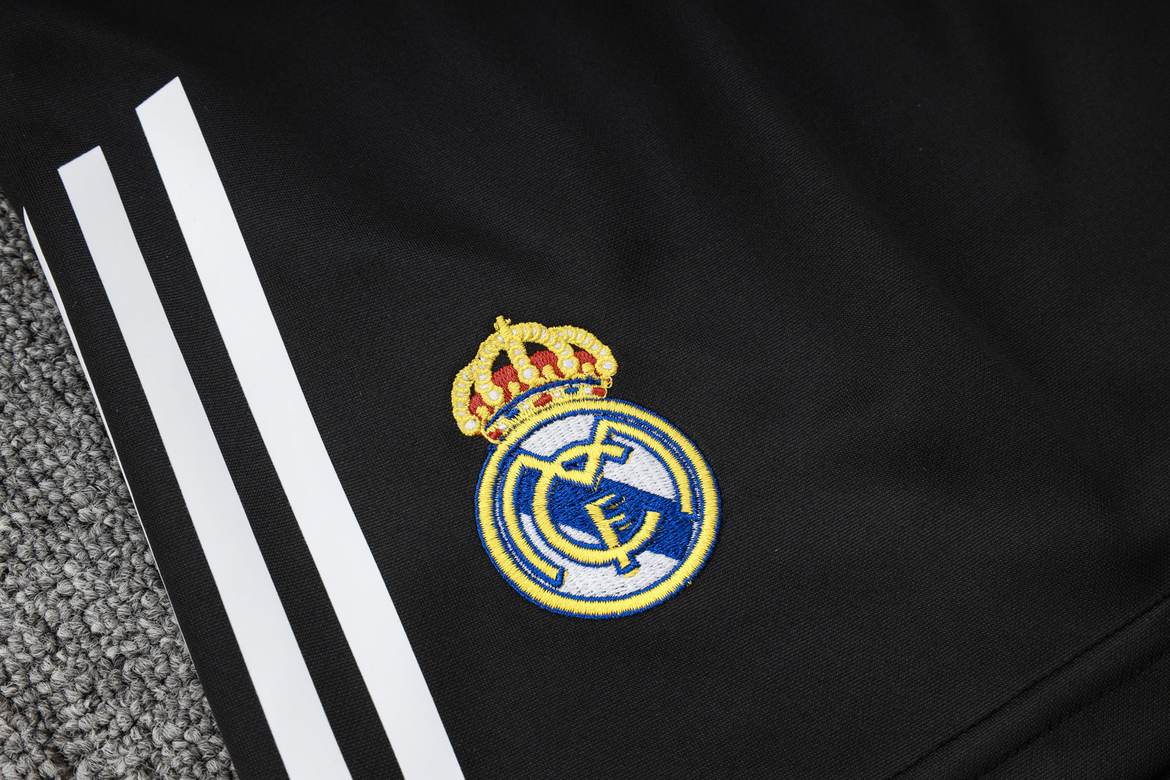 NEW REAL MADRID FC 5º TrackSuit Corto 24/25