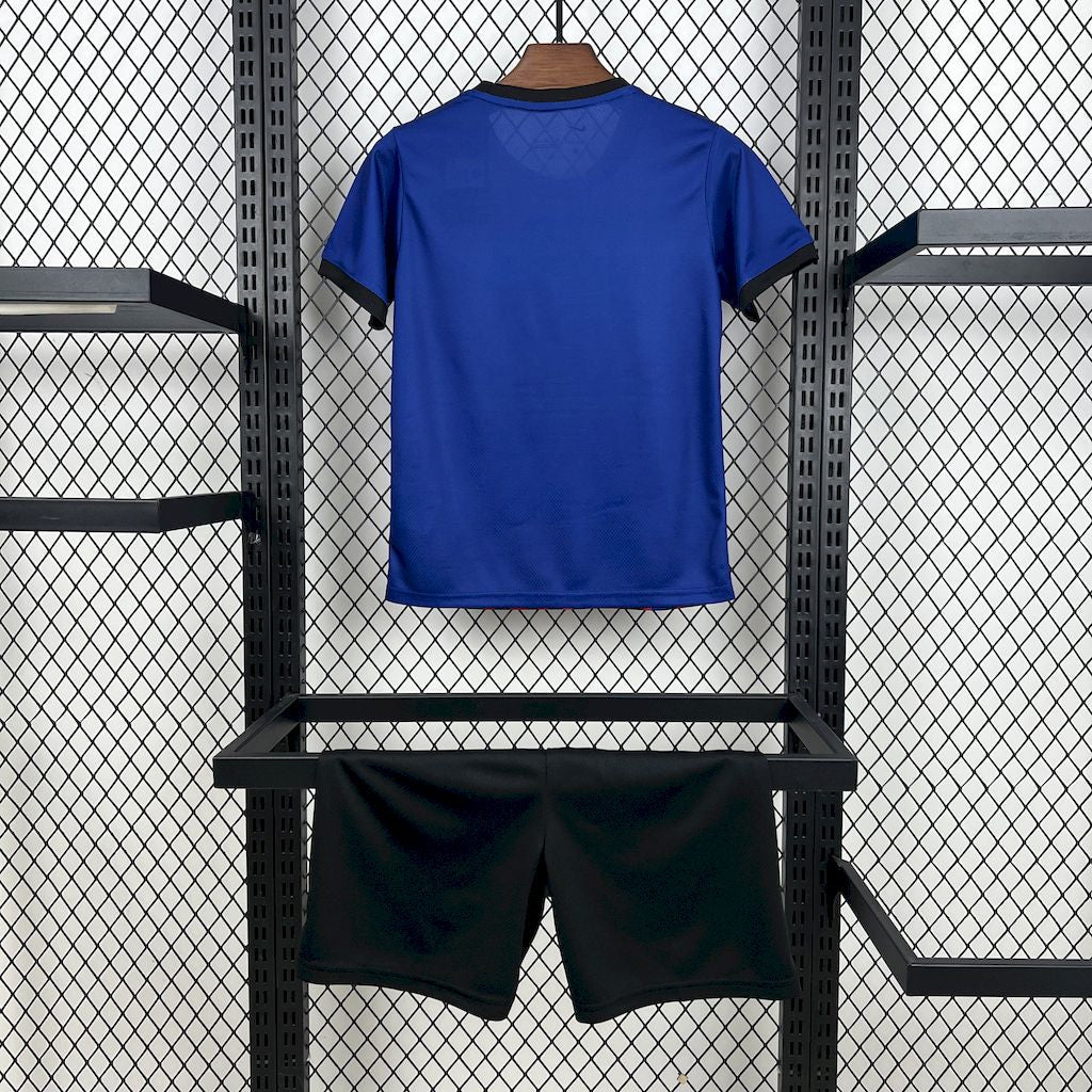 (NIÑO) CONJUNTO FC BARCELONA X ONE PIECE SPECIAL EDITION 2025/26