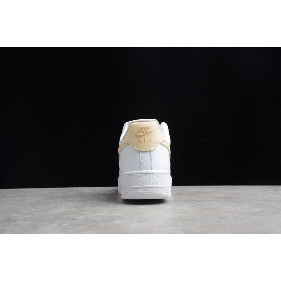 NEW AIR FORCE 1 WHITE AND GOLD